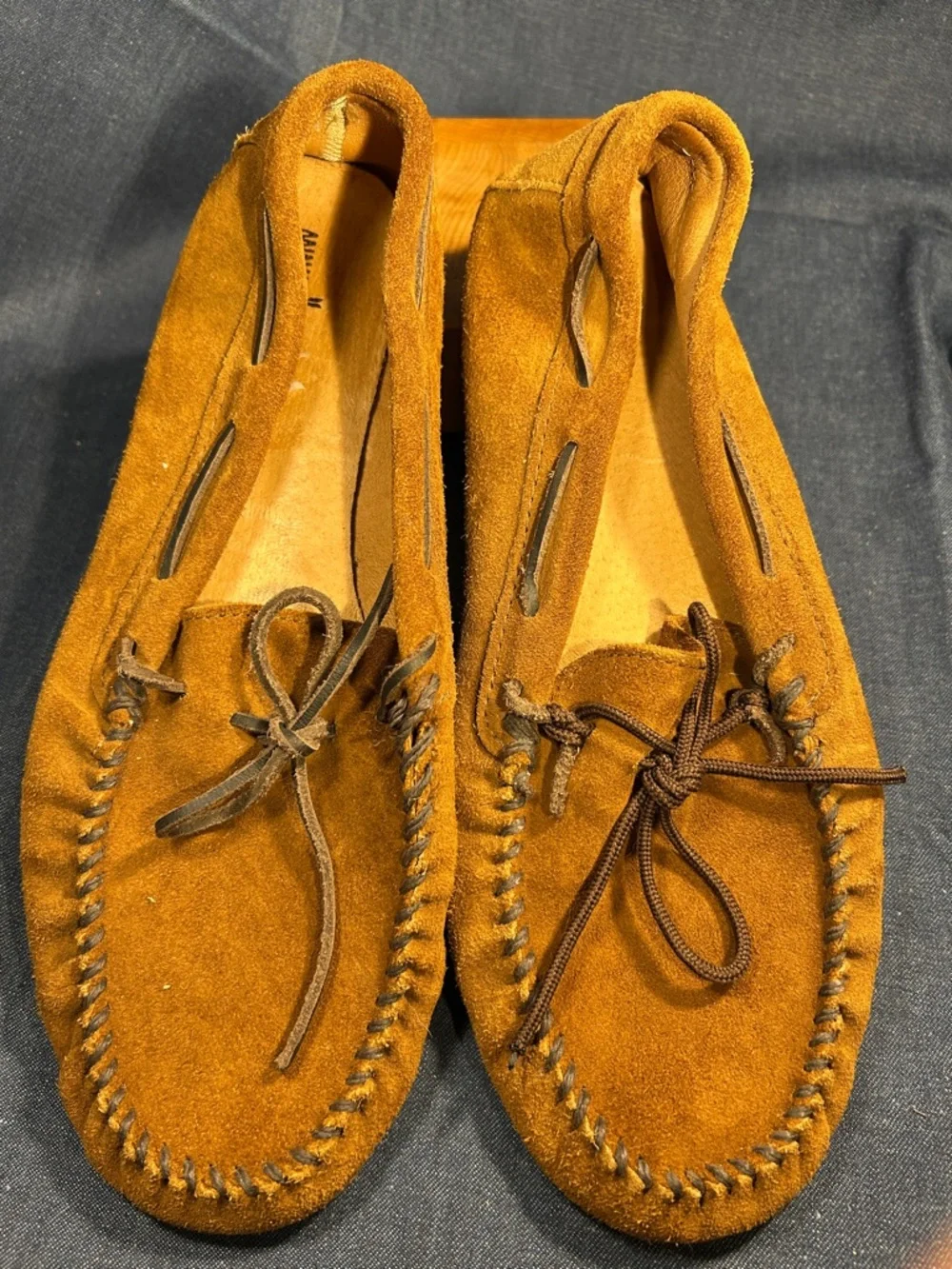 Minnetonka leather moccasins
